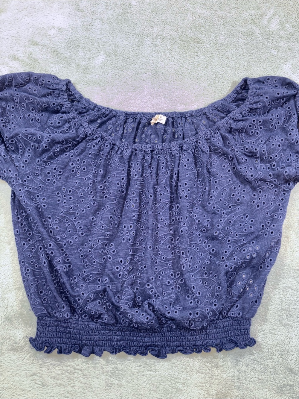 Hollister Floral Navy Blue Crop Top XS
